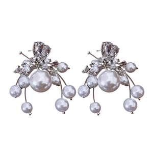 Elegant silver earrings featuring heart firework zircon and dangling pearls design