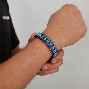 Men's hip-hop style motorcycle chain bracelet with blue and purple links and metal beads
