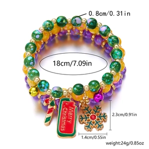 Detailansicht des Weihnachts-Perlenarmbands mit Anhängern und Größenangaben im Bild