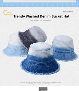 Cappelli alla pescatora in denim sfumato con bordi sfilacciati e tessuti protettivi