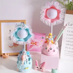Lampada da tavolo fiori fai-da-te per bambini e portapenne blu e rosa con personaggi