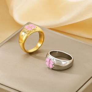 10mm wide stainless steel heart rings with pink clover clover design in gold and silver