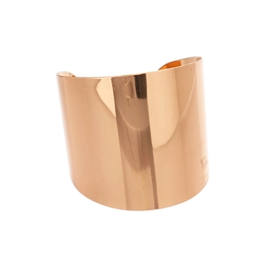 Bracelet manchette géométrique en or rose poli au design minimaliste et large ouvert