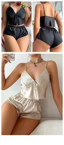 Détail de l'ensemble de nuit en satin de soie avec caraco à cordon et short