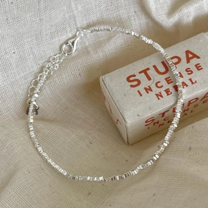 Minimalist S925 sterling silver beaded bracelet with square cut silver beads and lobster clasp