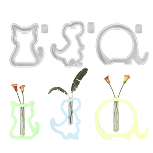DIY animal shaped silicone molds for hydroponic vases featuring cat dinosaur and elephant