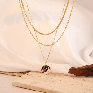 Vintage dreilagige Goldkette mit Schlangenkette und Stern-Mond-Himmelsanhänger