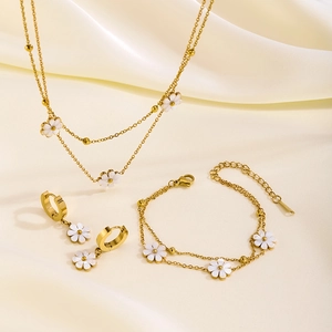 Stainless Steel Daisy Flower Necklace Bracelet Earrings Collection For Women White Shell Gold Plated Double Layer Jewelry Accessories