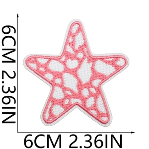 Detailed size view of pink starfish embroidery patch with 6cm x 6cm dimensions