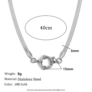 Detail of 40cm stainless steel blade chain necklace with 15mm spring ring clasp