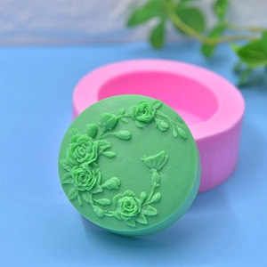 Moule en silicone pour savon et bougies DIY avec des motifs de roses en relief