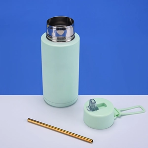 Detailed shot of mint green 1L stainless steel water bottle with straw and carry handle