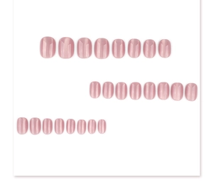 Detail of 24pcs light pink cat eye glitter short square press-on nails set