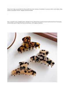 Détail de la pince à cheveux en acétate motif écaille de tortue, taille 8,5cm x 4,8cm
