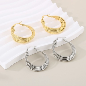 Boucles D'oreilles Créoles En U Acier Inoxydable Plaqué Or 18K Texture Corde Torsadée Multicouche Géométrique Élégante