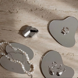 Sottobicchiere A Specchio In Acrilico Irregolare Vassoio Decorativo Per Accessori Fotografici E Esposizione Di Gioielli