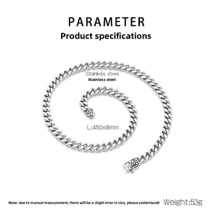 Detail of 8mm silver stainless steel Cuban link chain with 450mm length and 53g weight