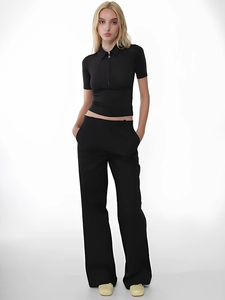 Women's American retro black loose straight trousers with slim fit polo shirt outfit