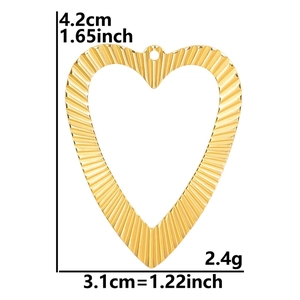 Detailed view of gold hollow heart pendant with size measurements and striped texture