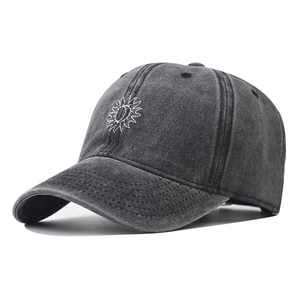 Washed Cotton Baseball Cap Distressed Retro Sun Moon Embroidery Adjustable Sunscreen Outdoor Casual Hat For Men Women