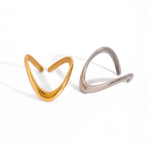 Minimalist stainless steel wave rings in gold and silver finish with adjustable open band