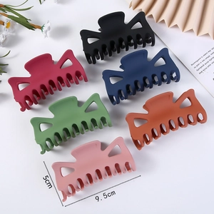 Set of 6 large matte hair claws in various colors, 9.5cm long for thick hair styling