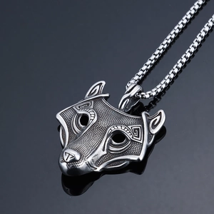 Viking wolf head pendant necklace in stainless steel with vintage silver finish