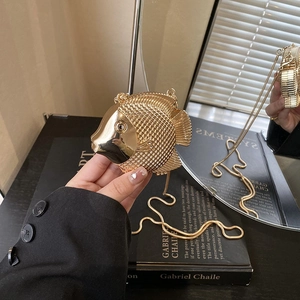 Novelty Fish Shaped Metallic Mini Crossbody Bag Women Evening Party Elegant Chain Clutch Small Purse