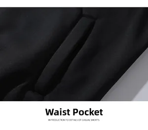 Gros plan sur la poche de taille et les coutures de ce short décontracté noir