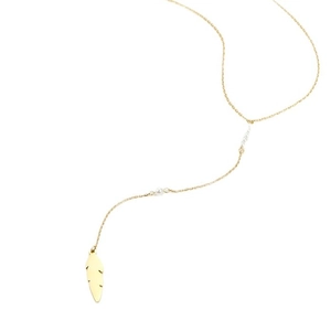 Golden Y-necklace with stainless steel leaf pendant and white pearls on white background