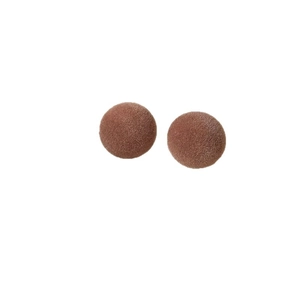 Braune beflockte runde Ohrstecker mit Silbernadeln für minimalistischen Vintage-Look