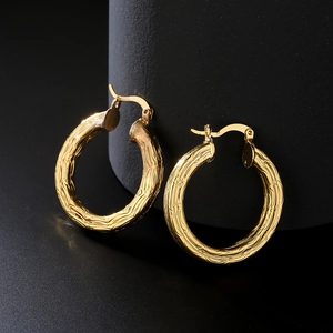 Textured Hammered Hoop Earrings 18K Gold Plated Copper Geometric Round Jewelry For Women Minimalist Elegant Accessory