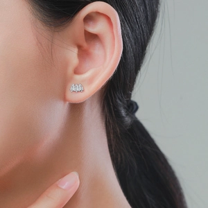 Elegant S925 sterling silver studs with three marquise-cut marquise emerald zircons