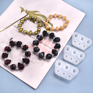 Halloween skull silicone mold for DIY resin jewelry and handmade bracelet charms