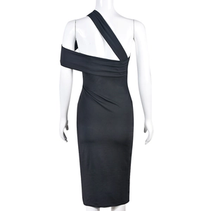 Detail of the back view of a black one-shoulder slim-fit dress on a mannequin