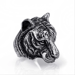 Men's vintage tiger head ring hip-hop style punk retro metal ring for daily wear accessory.