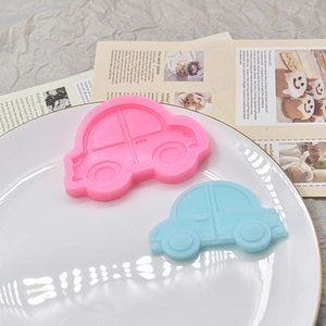 Detaillierte Auto-Silikonformen für Schokolade und Kuchendeko in Rosa und Blau