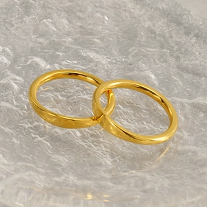 Minimalist 18k gold plated stainless steel pair rings set with glossy polished finish