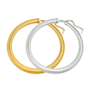 Snake pattern titanium steel choker necklaces in gold and silver finish with lobster clasp