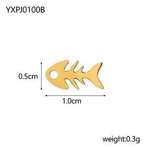 Polished 18K gold-plated fishbone charm detail with dimensions 0.5cm x 1.0cm