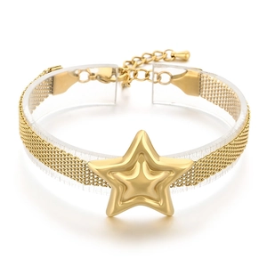 Elegant gold mesh chain bracelet featuring a polished 3D star pendant and adjustable length