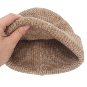 Solid brown warm knit beanie hat with thick ribbed texture for autumn and winter windproof wear