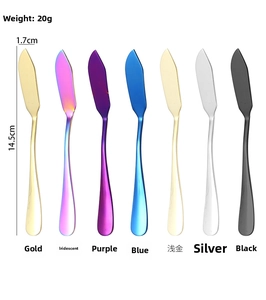 Set mit sieben bunten Buttermessern aus 410er Edelstahl mit einer Länge von 14,5 cm