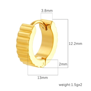 Golden ribbed hoop earrings in 18K gold-plated stainless steel for women 13mm