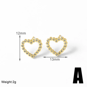 Detail view of 18k gold heart stud earrings with white zircon, 12mm size and 2g weight