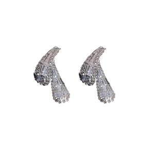 Elegant silver earrings with sparkling cubic zirconia geometric curved teardrop design
