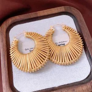 Vintage style gold hollow round hoop earrings with vertical pleated texture finish