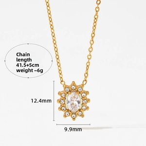 Detail view of gold sunflower pendant necklace with 41.5+5cm chain length and measurements