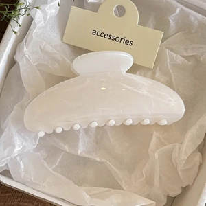 Creamy white marble texture hair claw clip for women's bun hairstyles in gift box