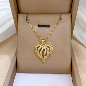 Hollow Heart Pendant Necklace Stainless Steel Chain Copper Micro Pave Zircon Sparkling Gold Plated Jewelry For Women
